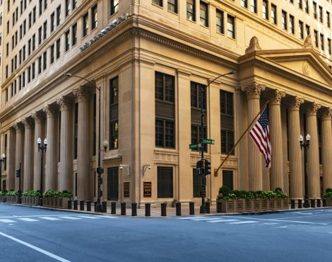 How Central Bank Decisions Influence Global Currency Markets